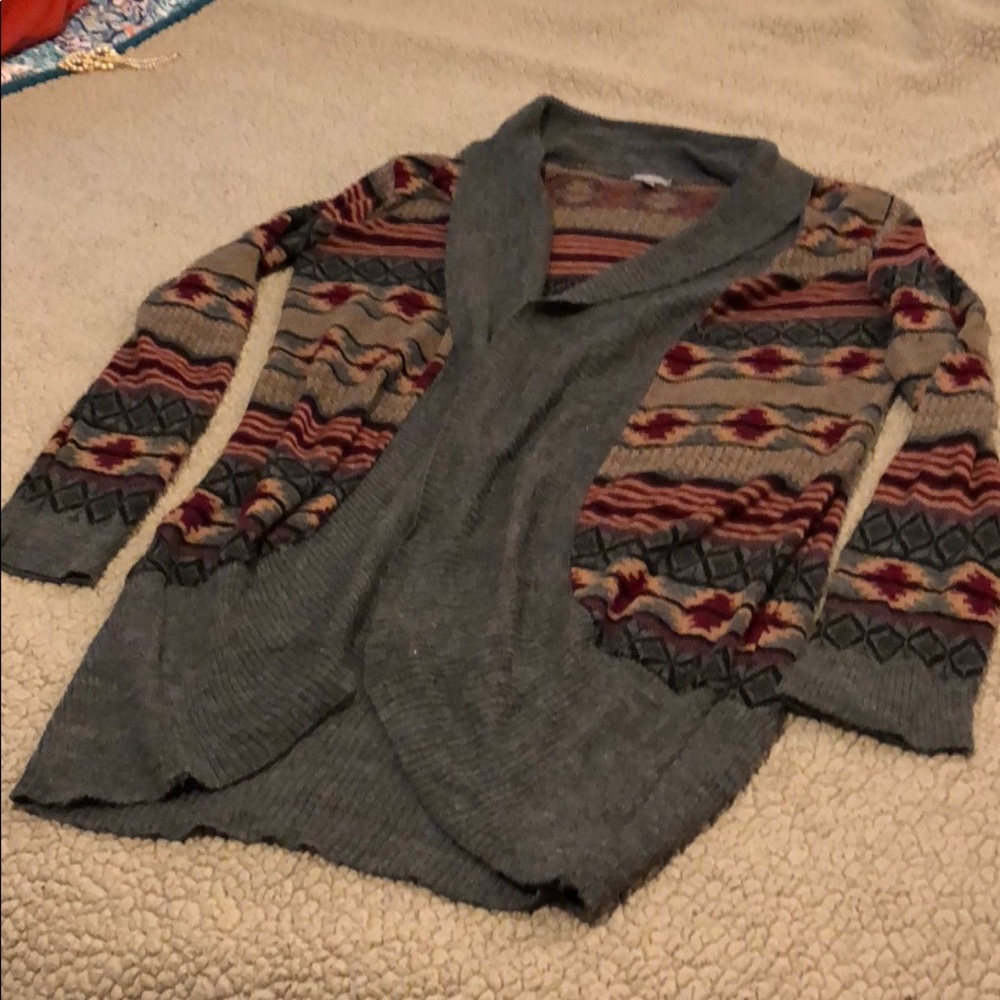 Charlotte Ruse Cardigan southwestern Aztec cozy!